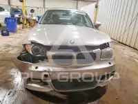 2011 BMW 135 photo
