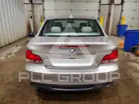 2011 BMW 135 photo