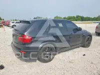 2011 BMW X5 photo