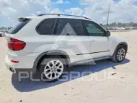 2011 BMW X5 фото