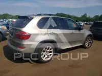 2011 BMW X5 фото