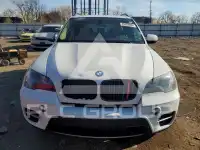 2011 BMW X5 фото