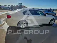 2011 BMW 528 photo