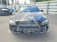 2011 BMW 528 photo