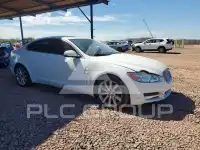 2011 Jaguar XF фото