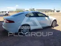 2011 Jaguar XF фото