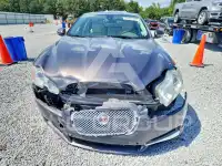 2011 Jaguar XF фото
