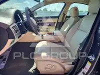 2011 Jaguar XF фото