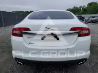2011 Jaguar XF photo