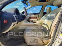 2011 Jaguar XF фото
