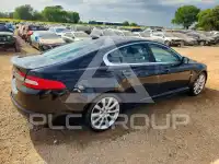 2011 Jaguar XF фото