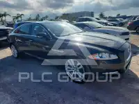 2011 Jaguar XJ photo
