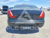 2011 Jaguar XJ photo