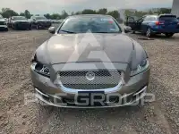 2011 Jaguar XJ photo