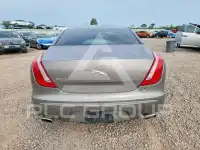 2011 Jaguar XJ photo