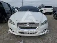 2011 Jaguar XJ photo