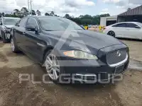 2011 Jaguar XJ photo