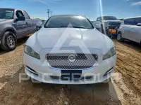 2011 Jaguar XJ photo