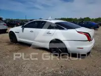 2011 Jaguar XJ photo