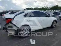 2011 Buick REGAL фото