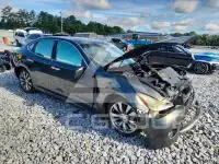 2011 Infinity M56 photo