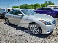 2011 Infinity G37 фото