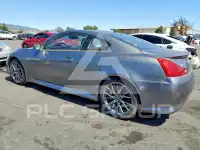 2011 Infinity G37 фото