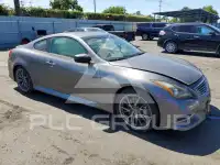 2011 Infinity G37 фото