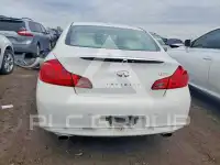 2011 Infinity G37 photo