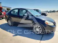 2011 Suzuki SX4 photo