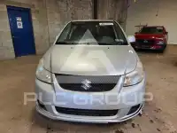 2011 Suzuki SX4 photo