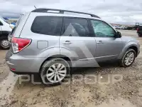 2011 Subaru Forester фото