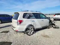 2011 Subaru Forester photo