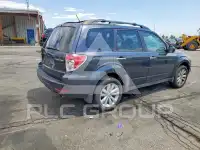 2011 Subaru Forester photo