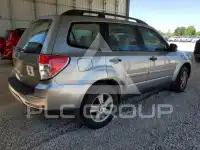 2011 Subaru Forester фото