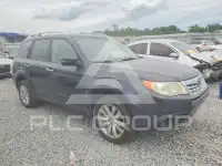 2011 Subaru Forester photo