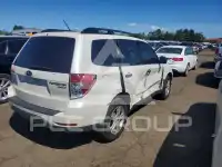 2011 Subaru Forester photo