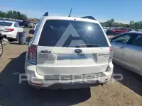 2011 Subaru Forester photo