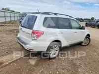 2011 Subaru Forester photo