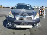 2011 Subaru Outback photo