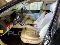 2011 Subaru Outback photo