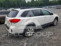 2011 Subaru Outback фото