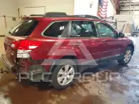 2011 Subaru Outback photo
