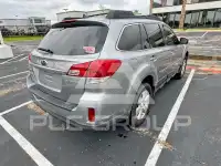 2011 Subaru Outback photo