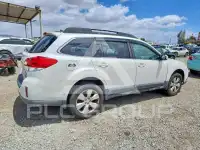 2011 Subaru Outback фото