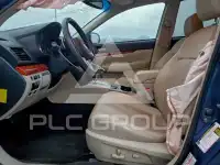 2011 Subaru Outback photo