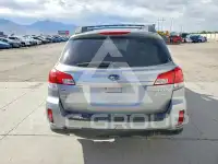 2011 Subaru Outback photo
