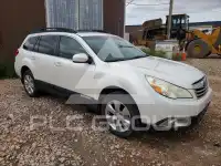 2011 Subaru Outback photo