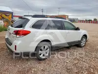 2011 Subaru Outback photo
