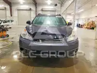 2011 Subaru Outback photo